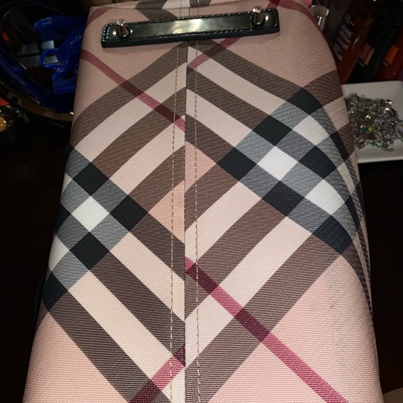 BURBERRY Tote PVC - Picture 2 of 4